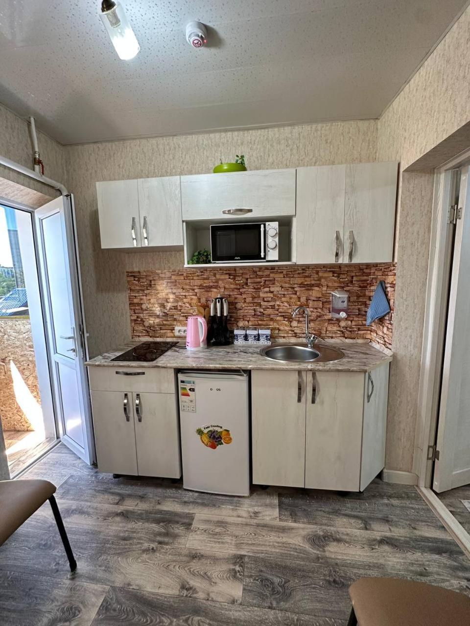 Sport Hotel Terra Ustʼ-Kamenogorsk Екстериор снимка